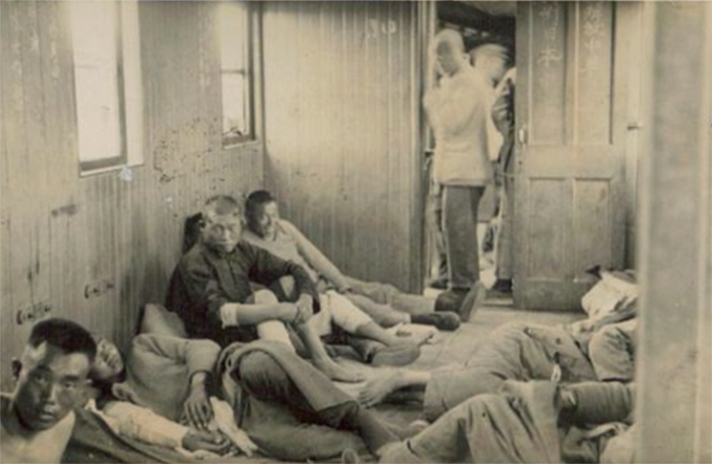 Mission nuns helping wounded